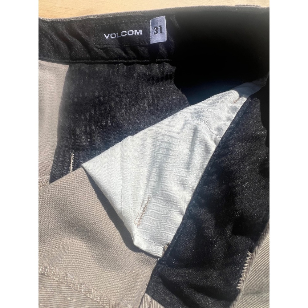 Volcom Frickin Modern Stretch Chino Shorts Mens 31 Grey A09117V3 Walkshorts - Picture 4 of 8